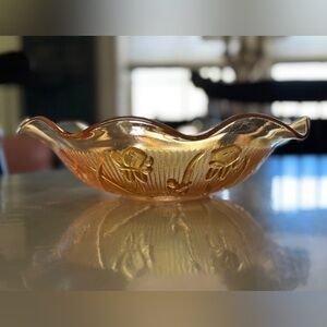 CARNIVAL GLASS BOWL,PRODUCED BY JEANNETTE GLASS COMPANY, JEANNETTE,PENNSYLVANIA.